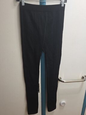 Men's Black Ribbed Knit Jogger Pants